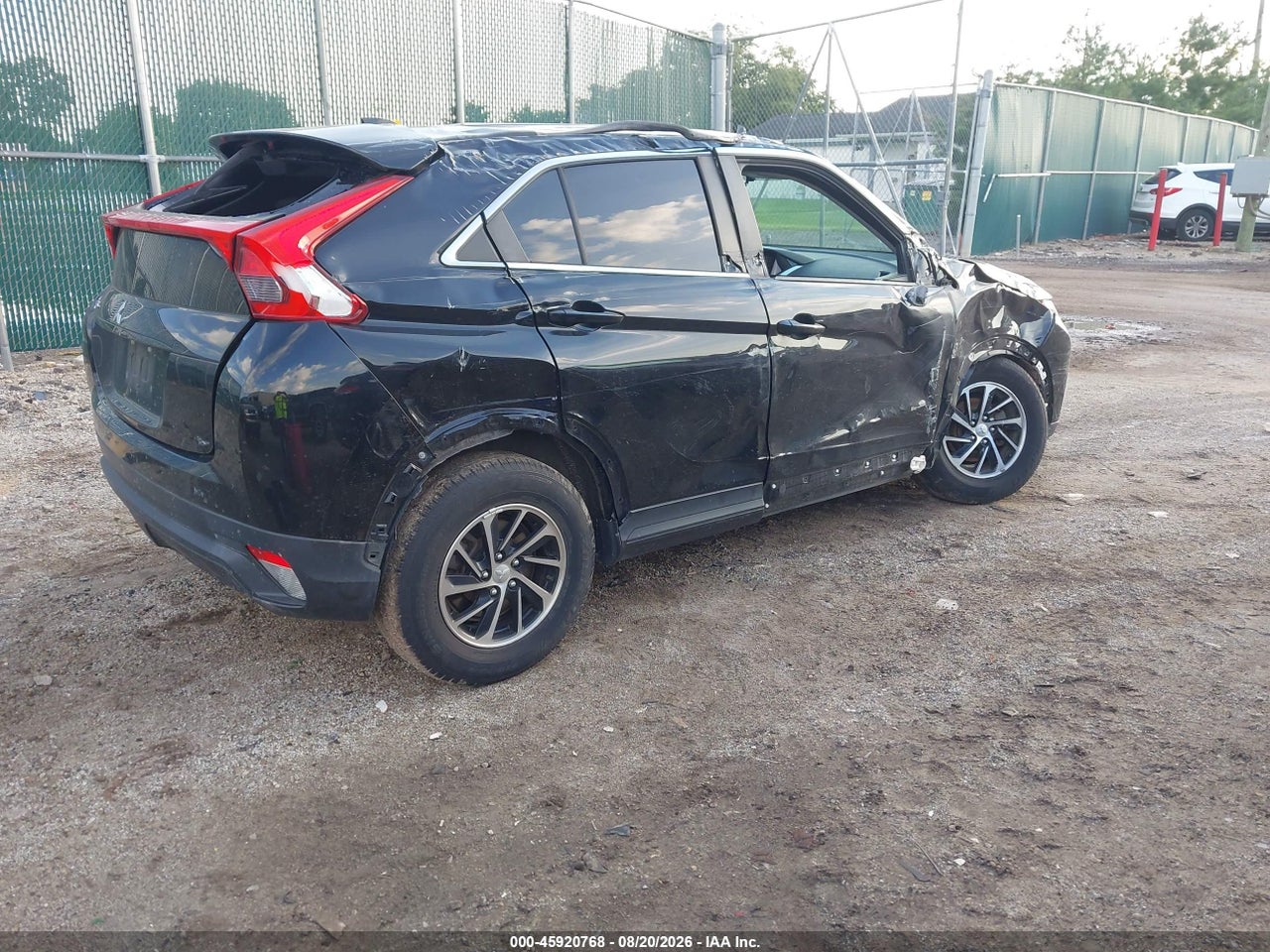 2020 MITSUBISHI ECLIPSE CROSS ES 1.5T · 4/11