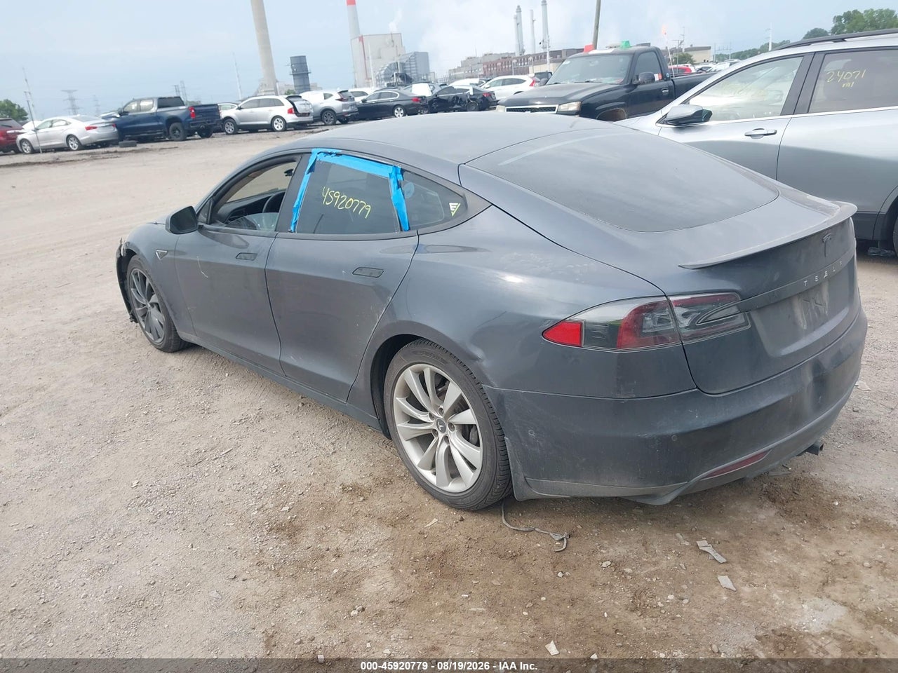 2015 TESLA MODEL S 70D/85D/P85D · 3/11