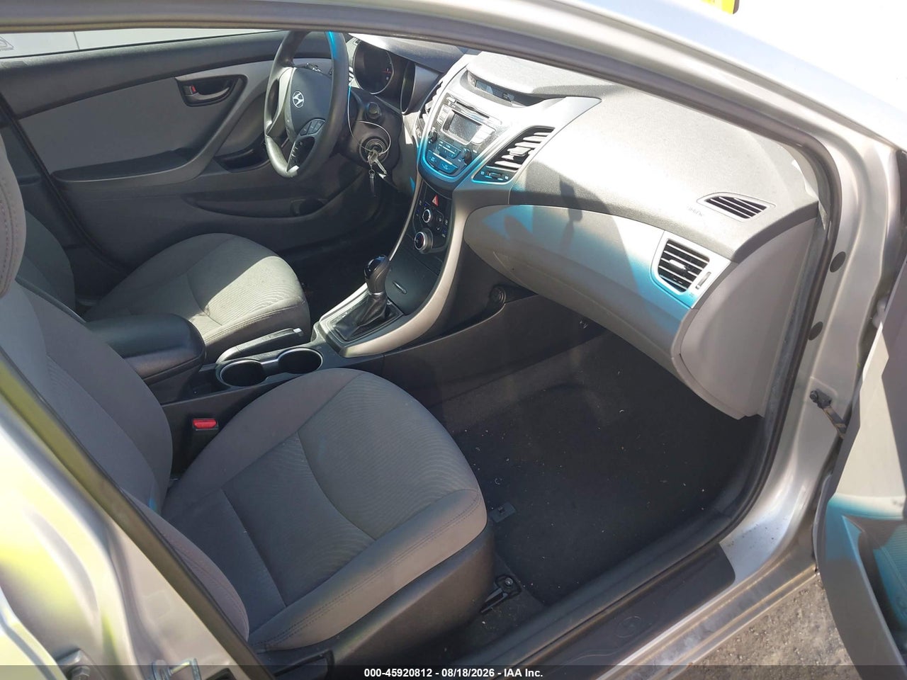 2014 HYUNDAI ELANTRA SE · 5/11