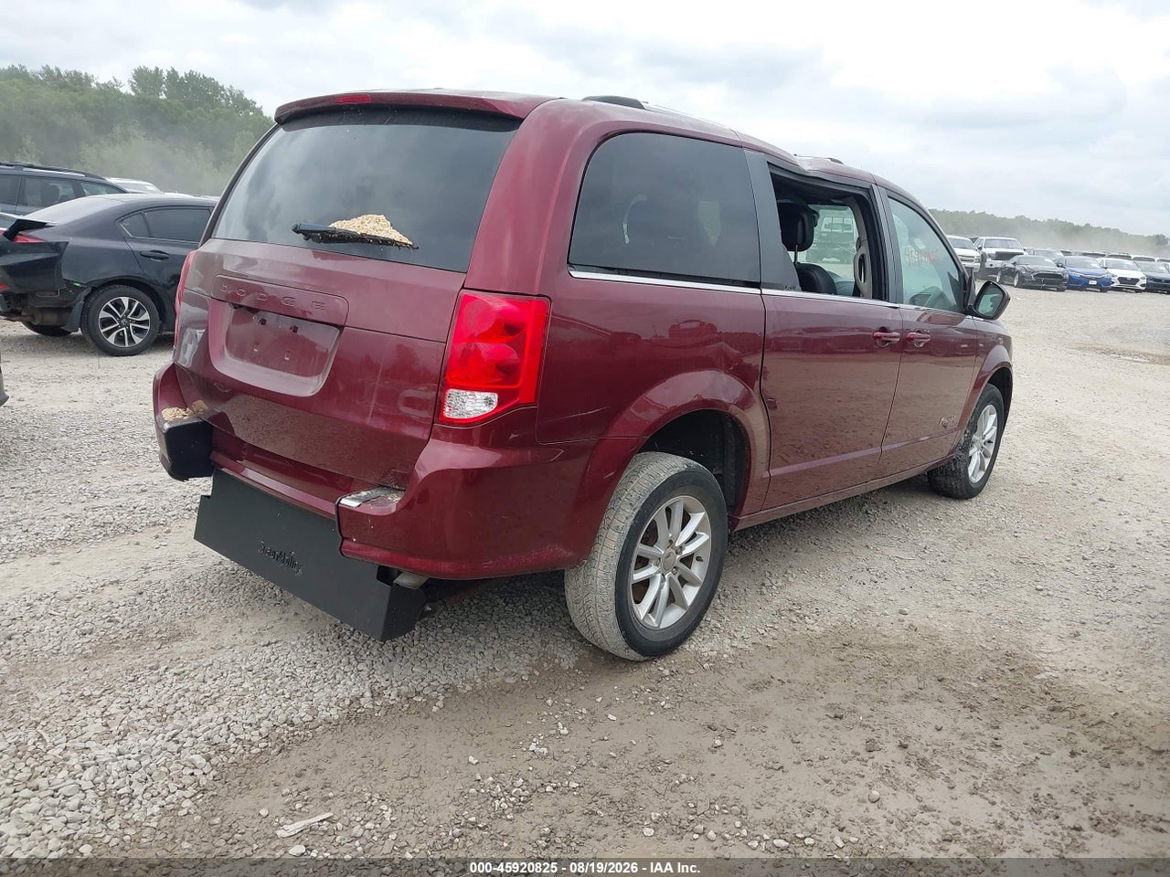 2019 DODGE GRAND CARAVAN SXT · 4/11