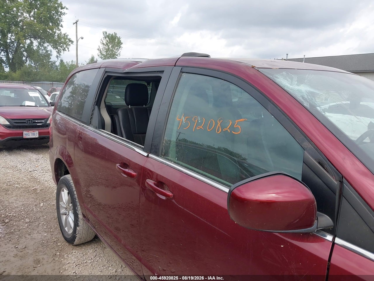 2019 DODGE GRAND CARAVAN SXT · 6/11