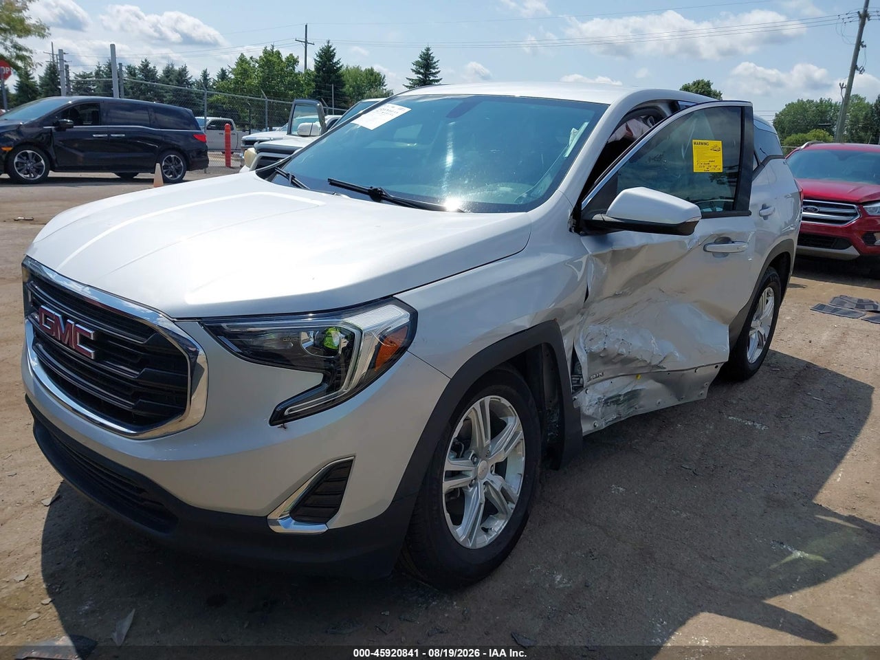 2018 GMC TERRAIN SLE · 2/10