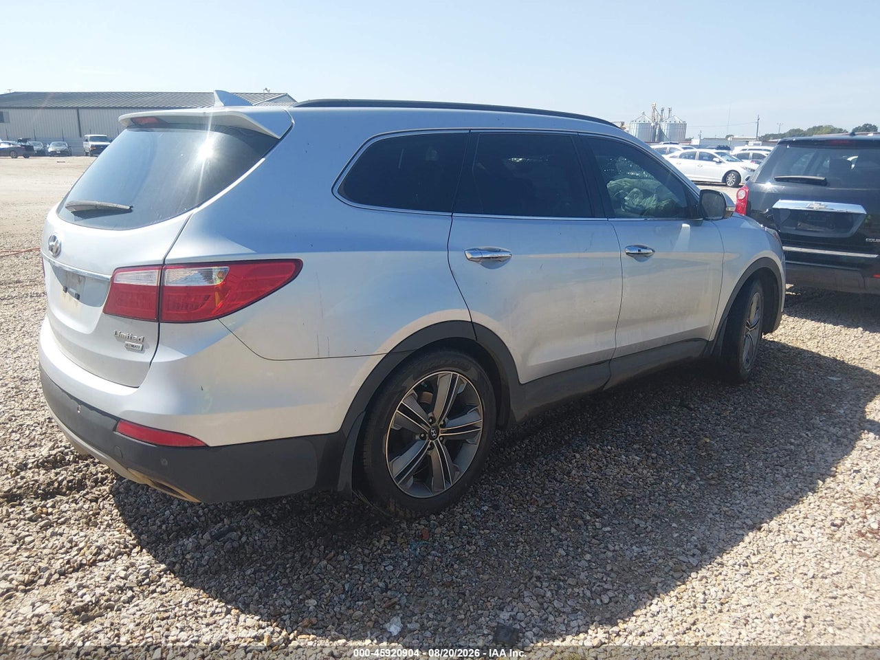2016 HYUNDAI SANTA FE LIMITED · 4/11