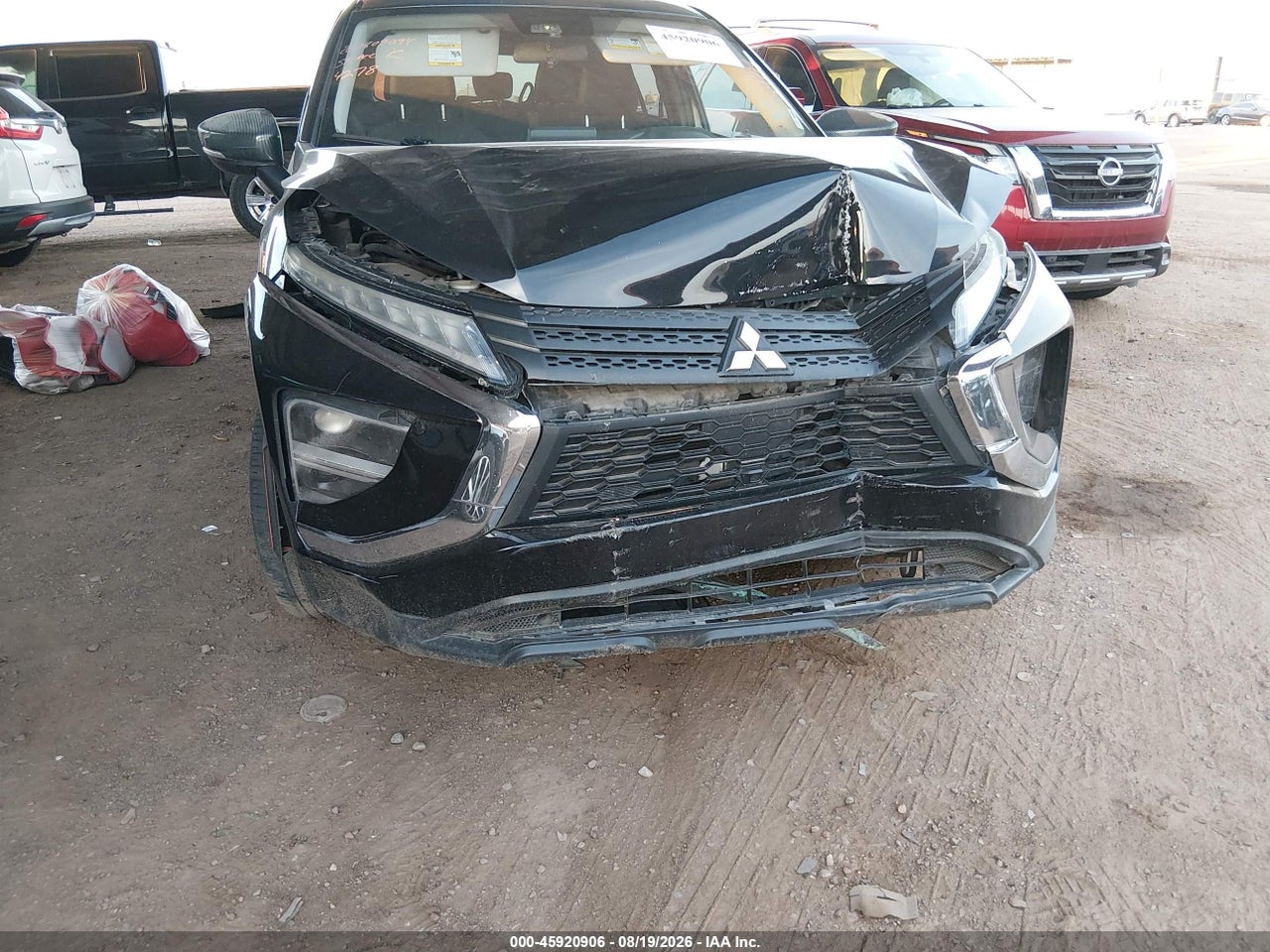 2022 MITSUBISHI ECLIPSE CROSS LE · 6/11