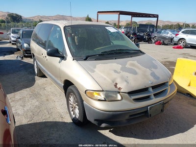 2000 DODGE GRAND CARAVAN SE