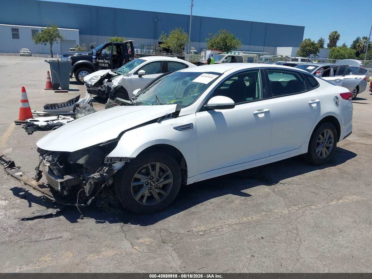 2019 KIA OPTIMA LX · 2/10