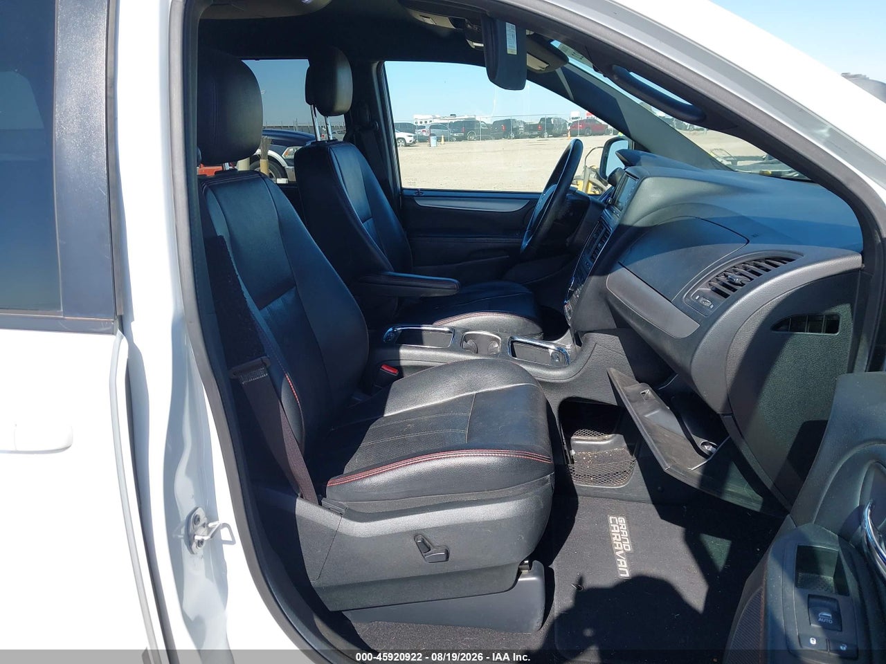 2017 DODGE GRAND CARAVAN GT · 5/11