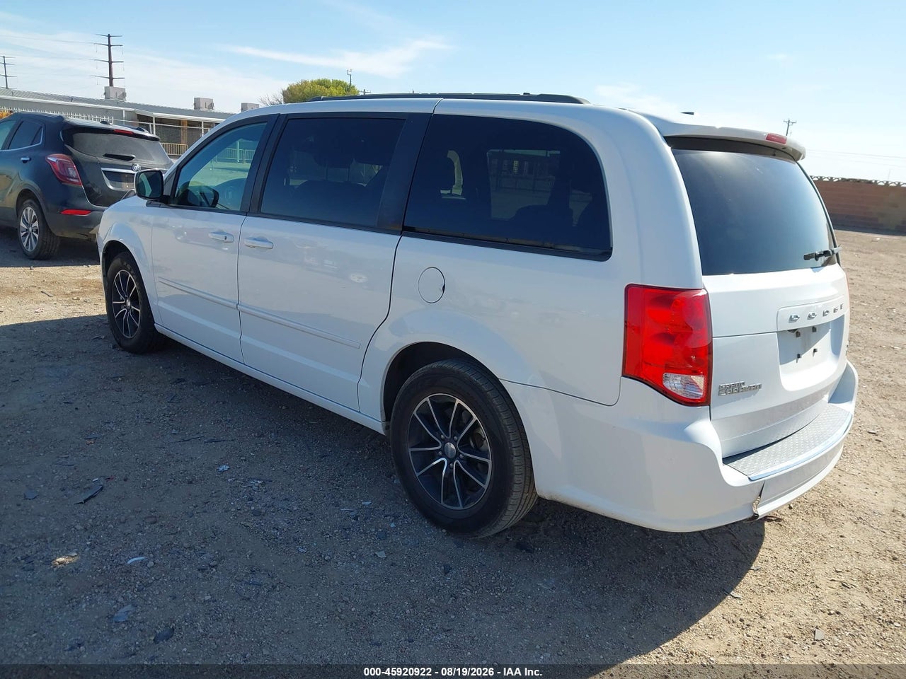 2017 DODGE GRAND CARAVAN GT · 3/11