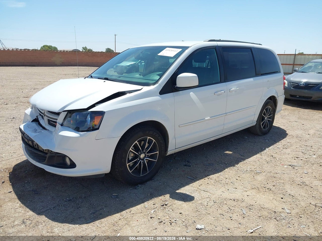 2017 DODGE GRAND CARAVAN GT · 2/11
