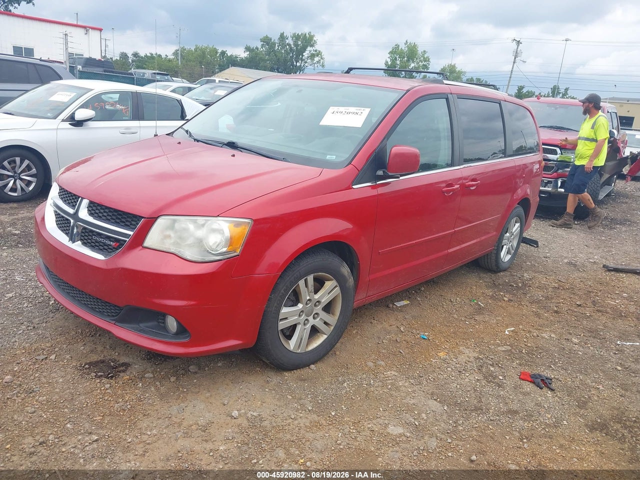 2012 DODGE GRAND CARAVAN CREW · 2/11