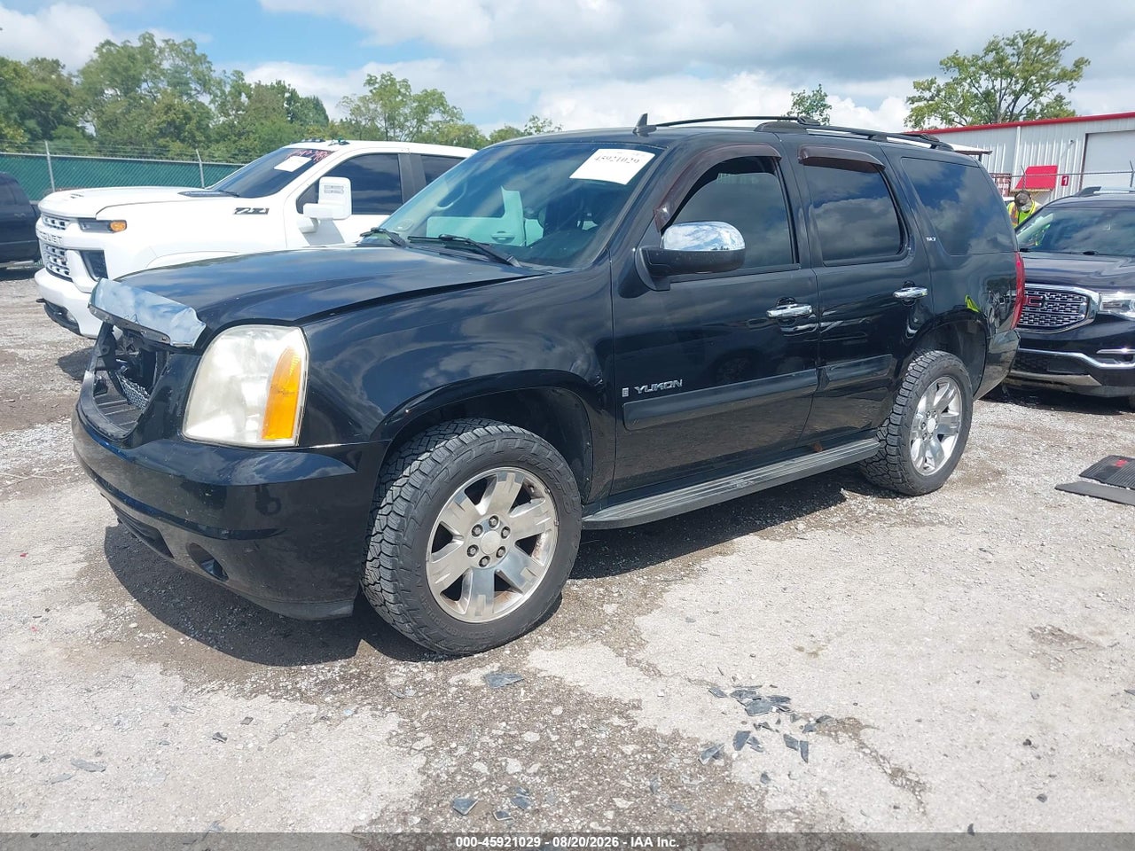 2007 GMC YUKON SLT · 2/11
