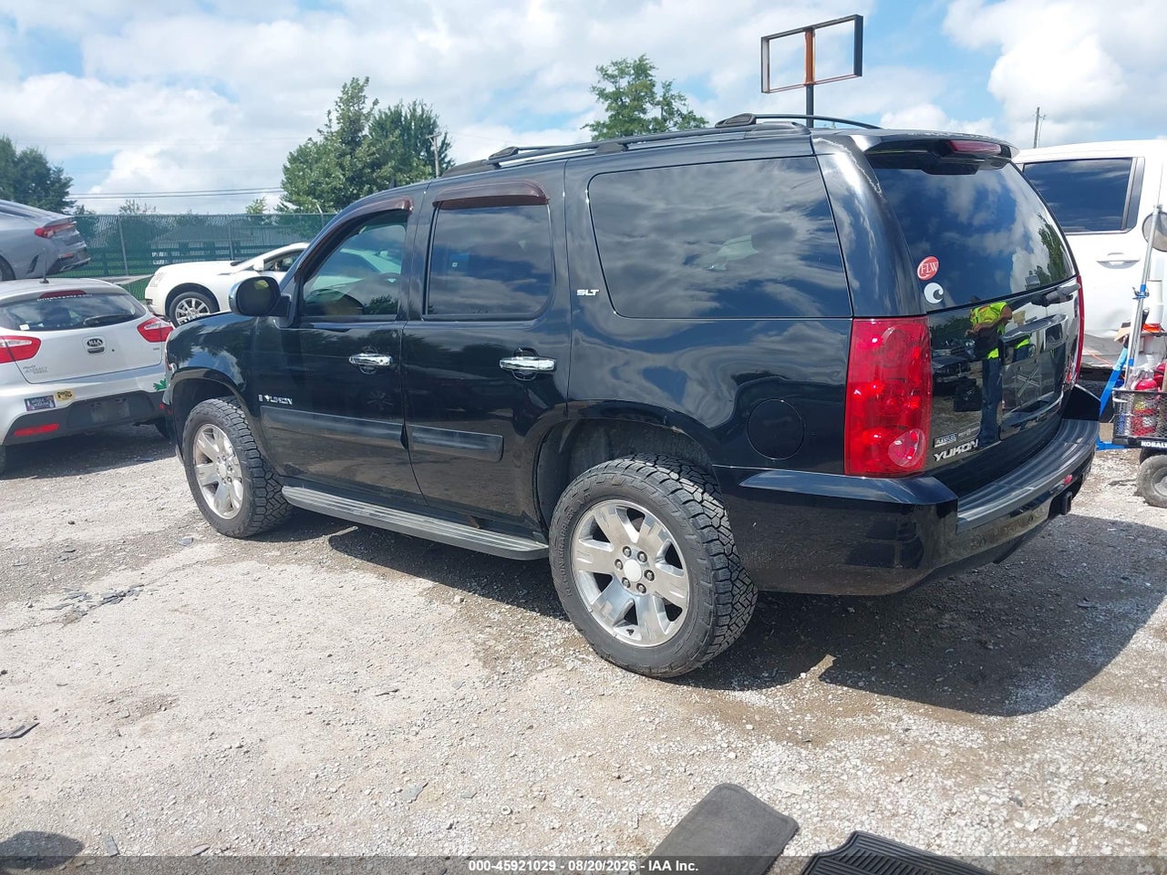 2007 GMC YUKON SLT · 3/11