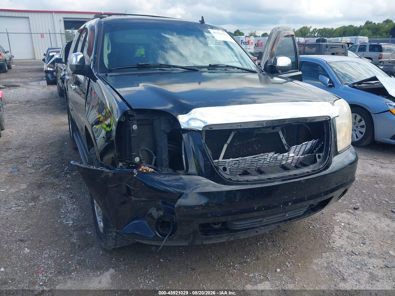 2007 GMC YUKON SLT · 6/11