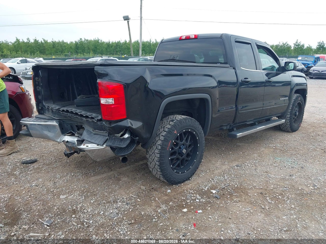 2019 GMC SIERRA 1500 LIMITED SLE · 4/11
