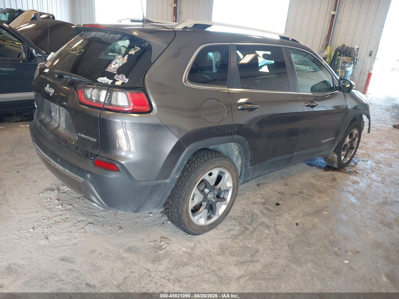 2019 JEEP CHEROKEE LIMITED 4X4 · 4/11