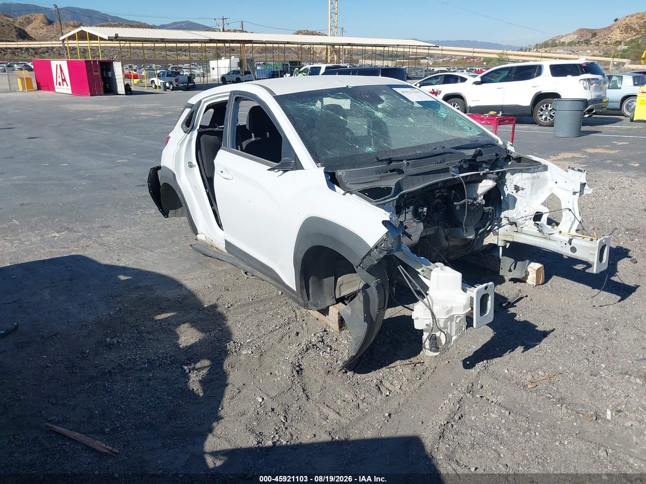 KM8K12AA5LU****** · 2020 HYUNDAI KONA SE