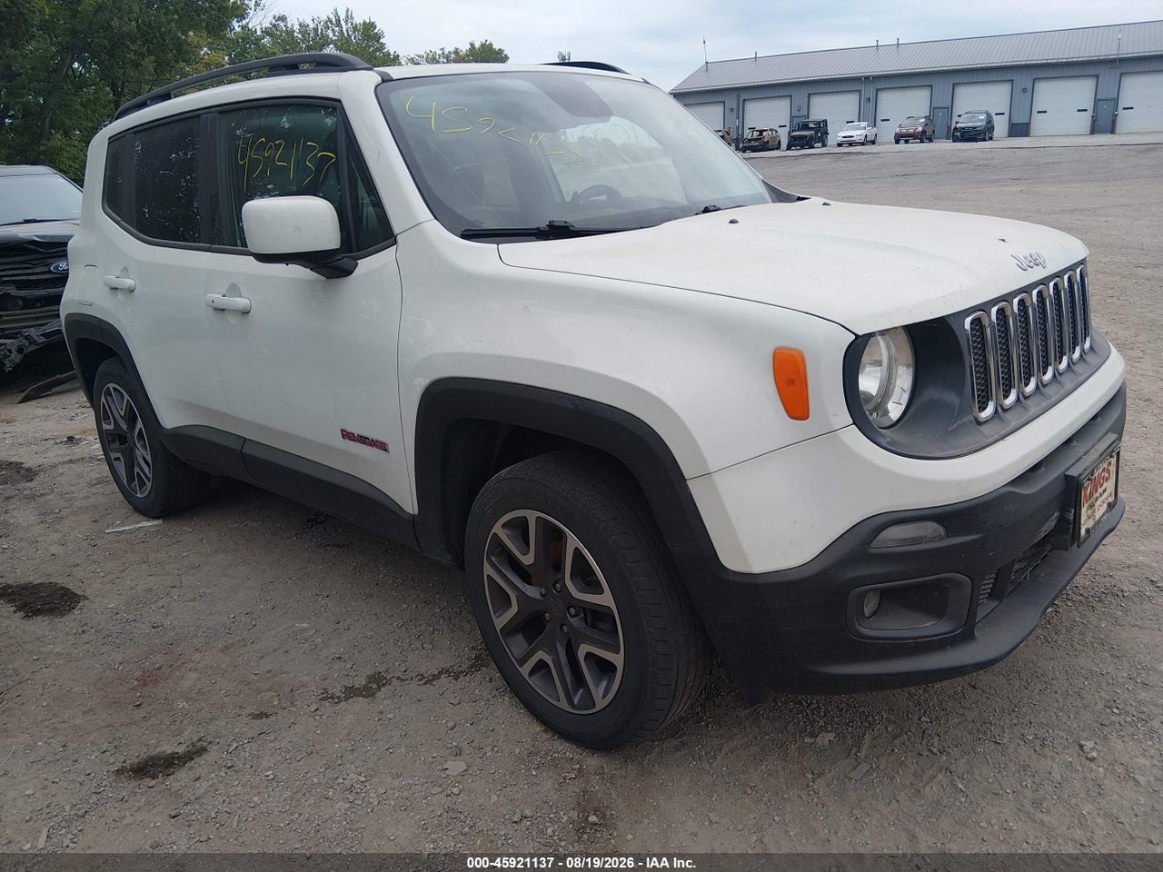 ZACCJBBT1GP****** · 2016 JEEP RENEGADE LATITUDE