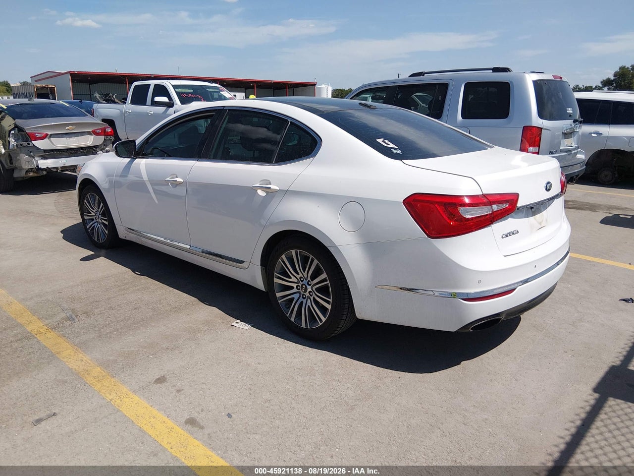 2016 KIA CADENZA PREMIUM · 3/11
