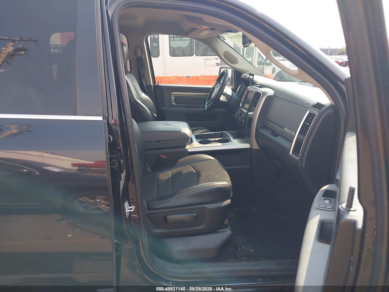 2018 RAM 1500 SLT · 5/11
