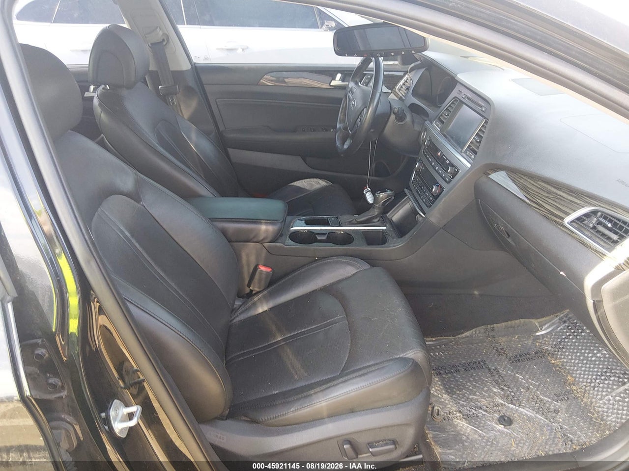 2016 HYUNDAI SONATA LIMITED · 5/11