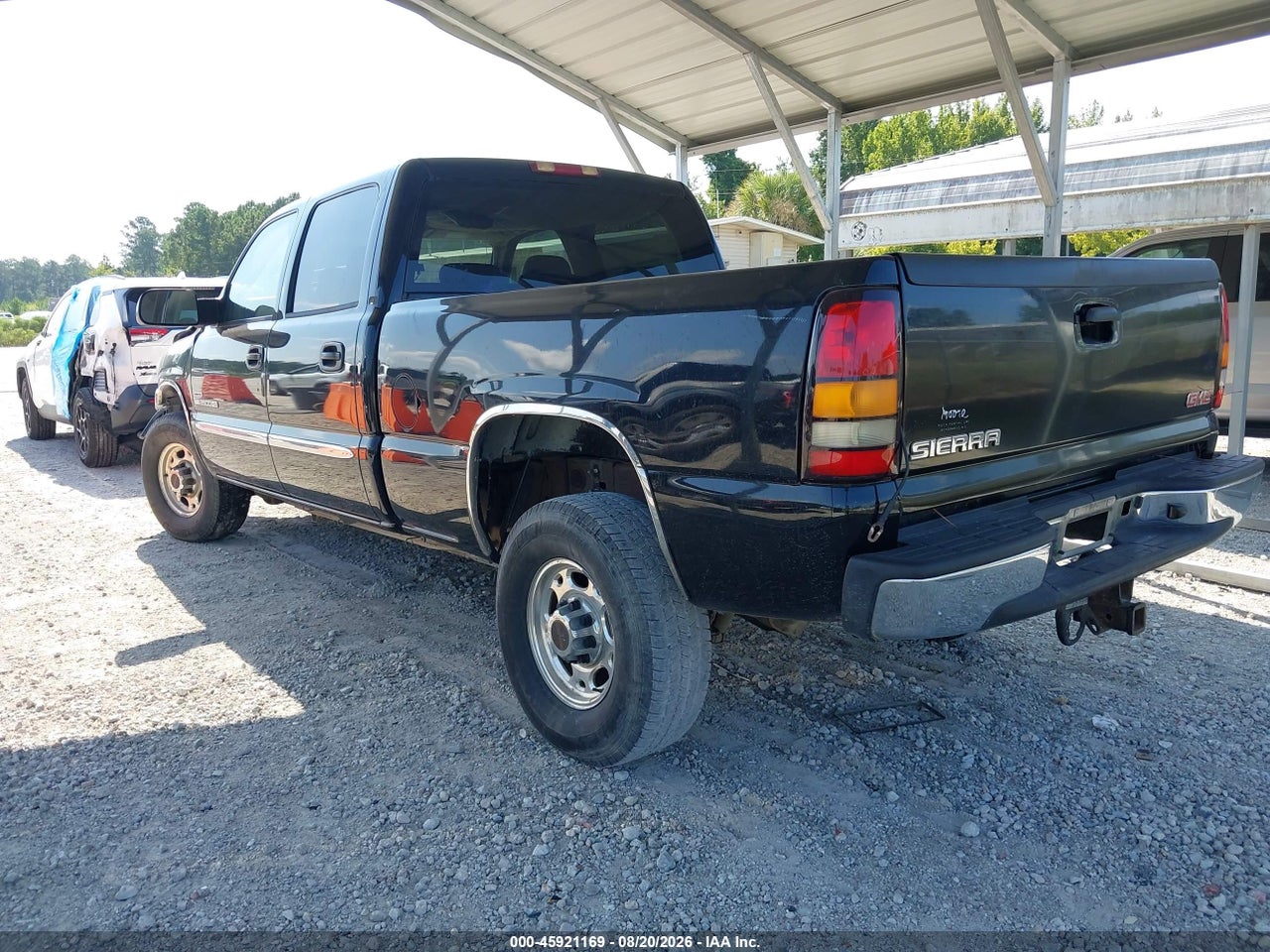 2004 GMC SIERRA 2500HD SLT · 3/11