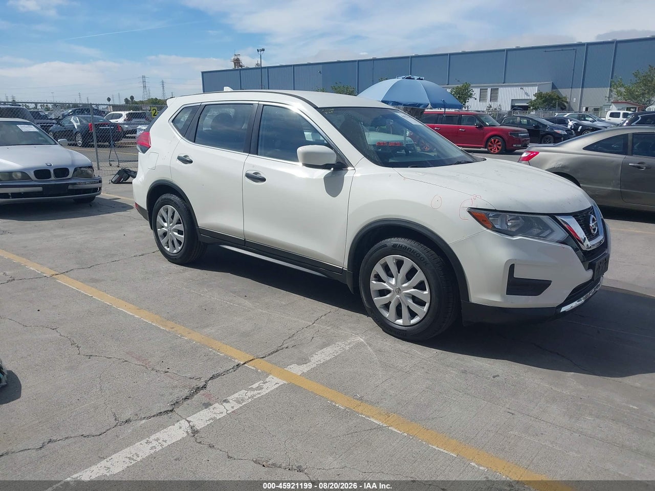 JN8AT2MT1HW****** · 2017 NISSAN ROGUE S