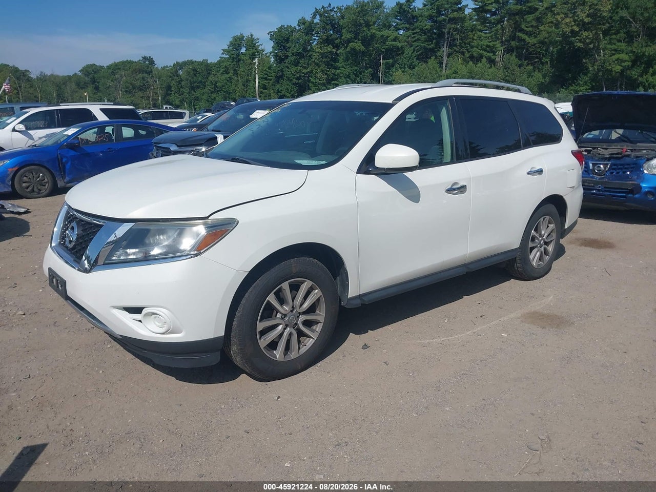 2014 NISSAN PATHFINDER SV · 2/11