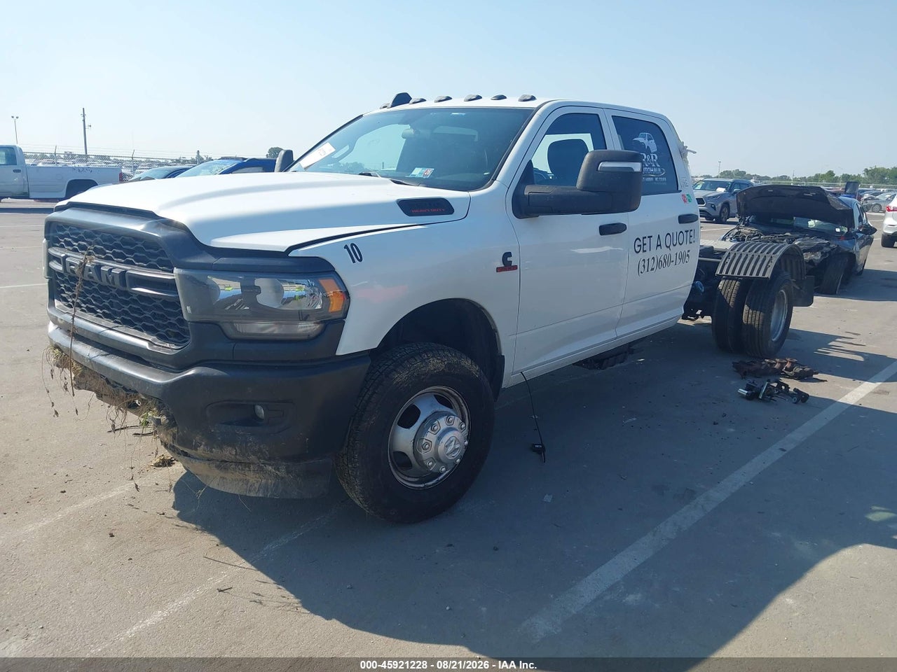 2024 RAM 3500 CHASSIS TRADESMAN/SLT/LARAMIE/LIMITED · 2/4