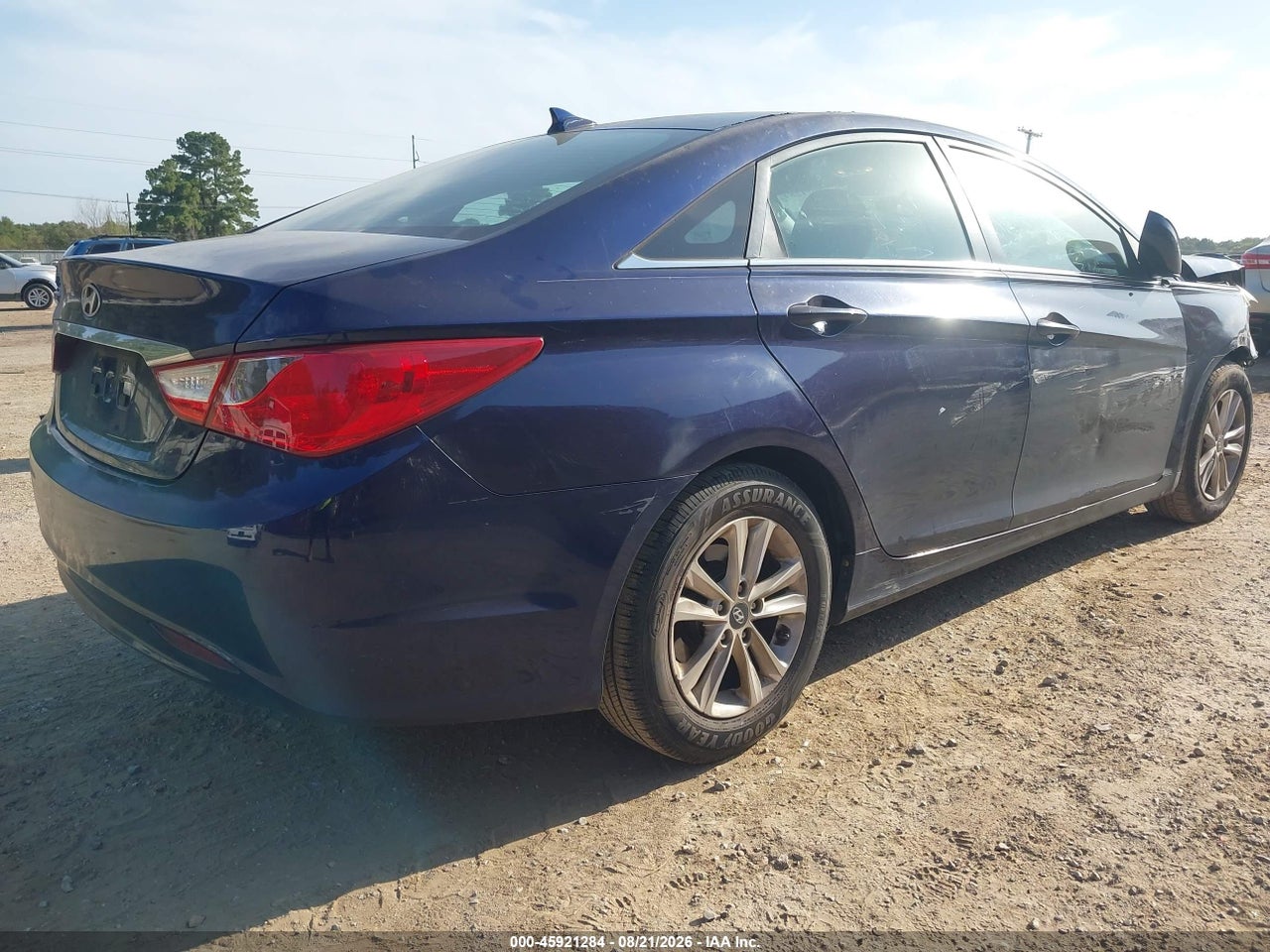 2012 HYUNDAI SONATA GLS · 4/11