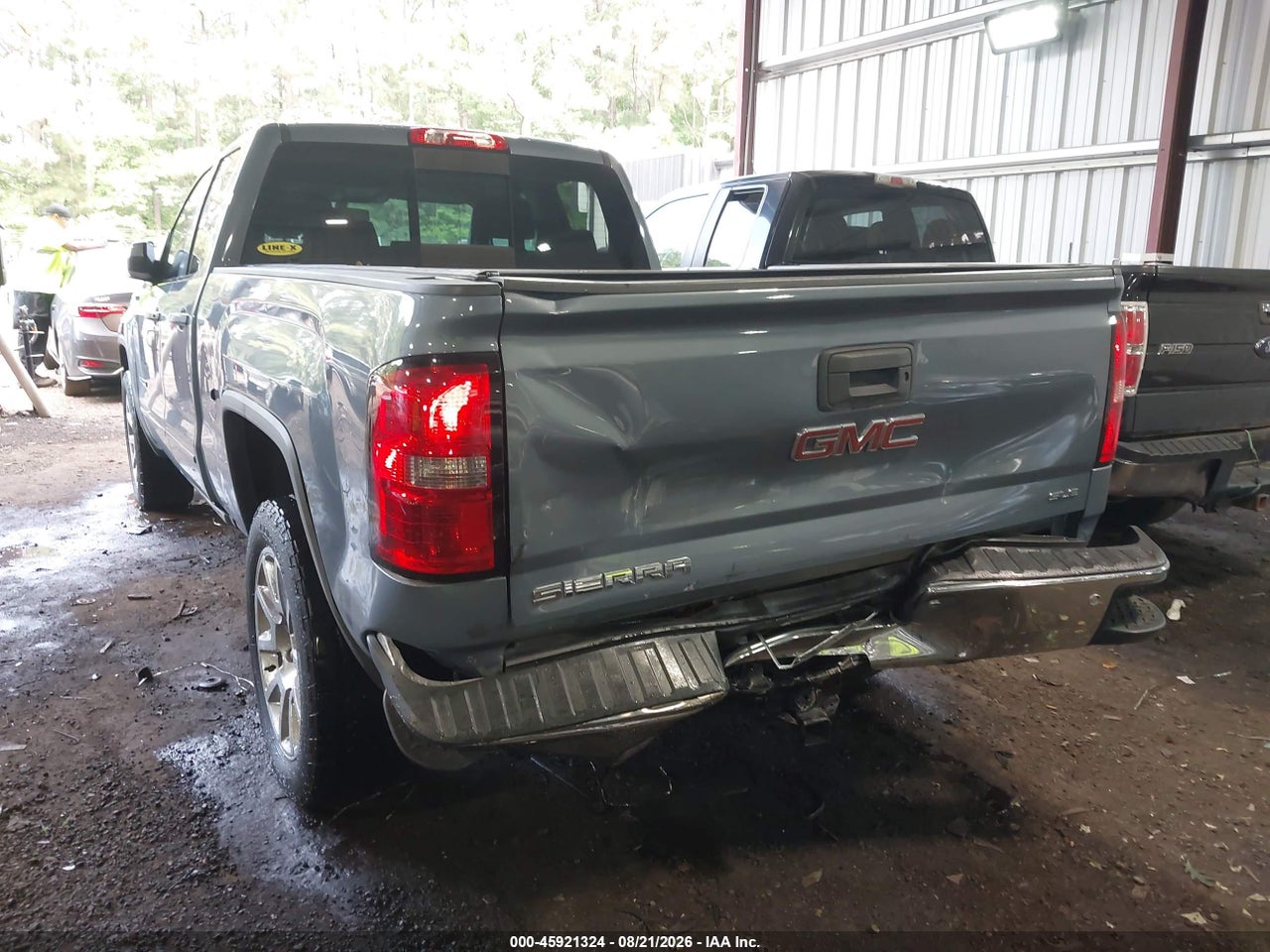 2016 GMC SIERRA 1500 SLE · 3/11