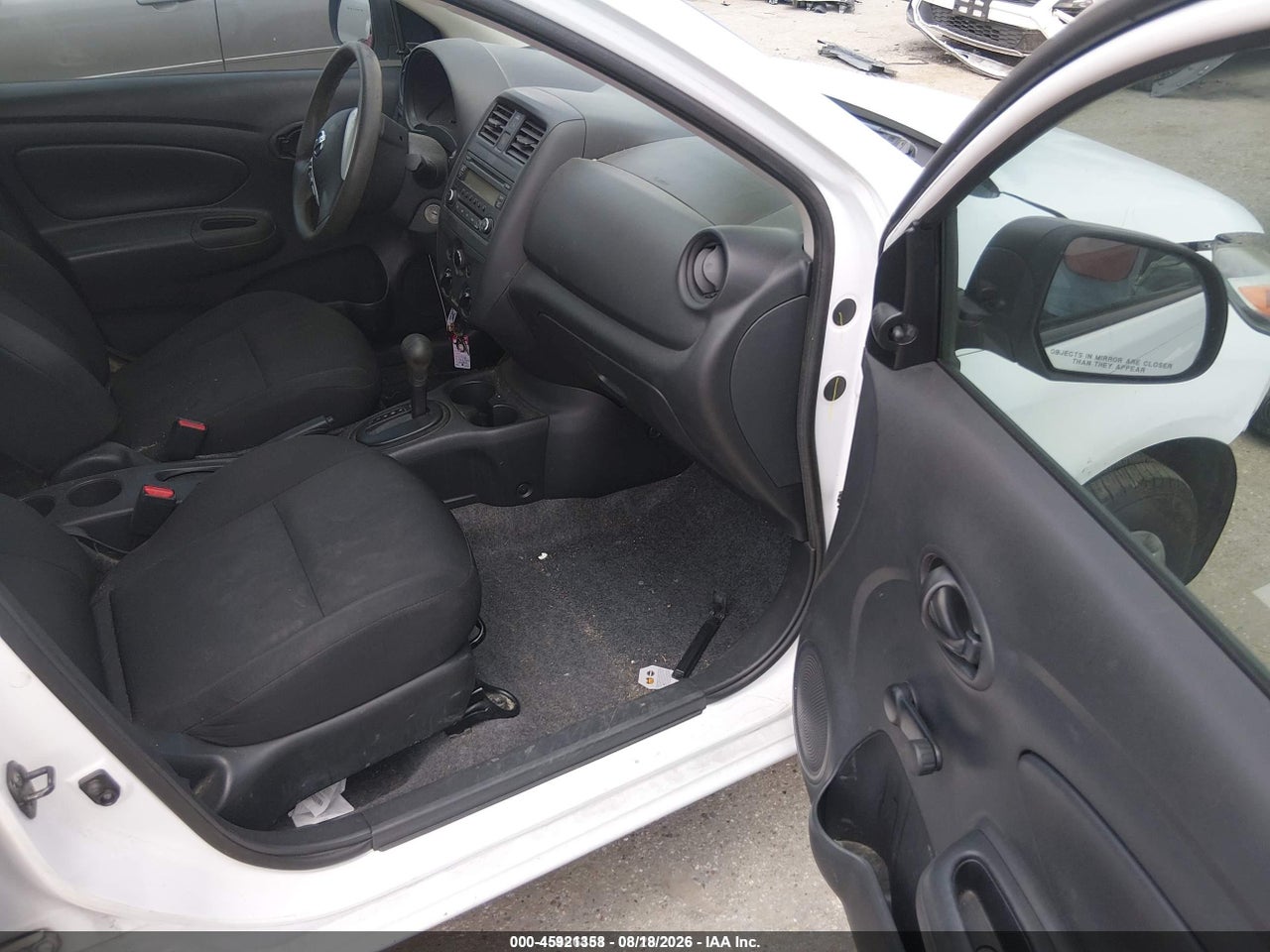 2015 NISSAN VERSA 1.6 S · 5/11