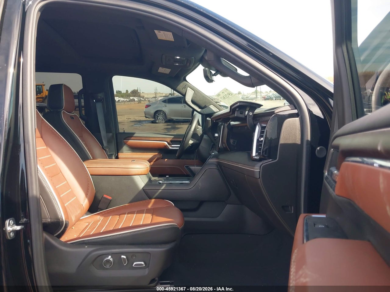 2025 GMC SIERRA 2500HD 4WD  STANDARD BED DENALI ULTIMATE · 5/11