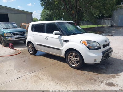 KNDJT2A25B7****** · 2011 KIA SOUL +