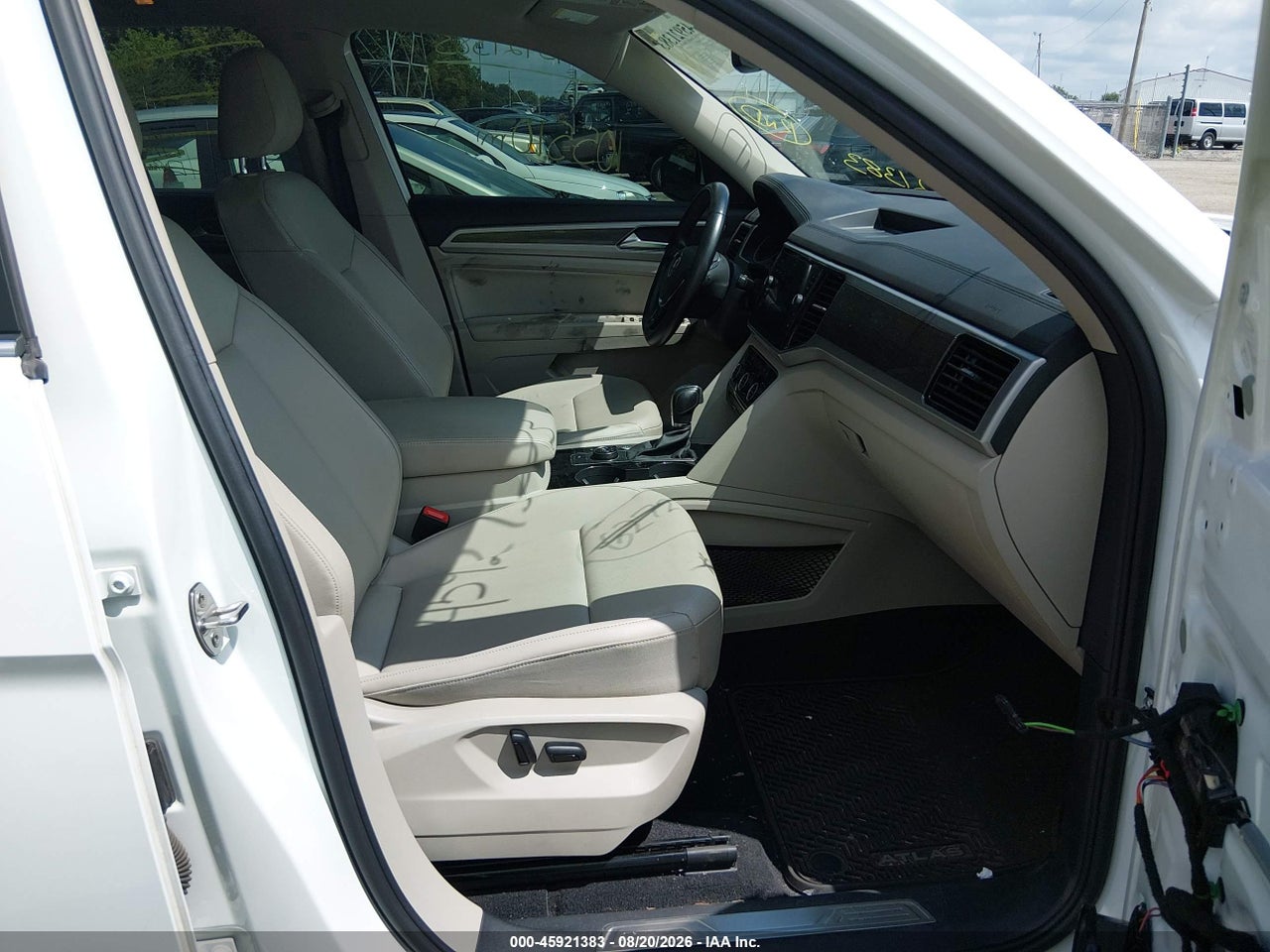 2018 VOLKSWAGEN ATLAS 3.6L V6 SEL · 5/11