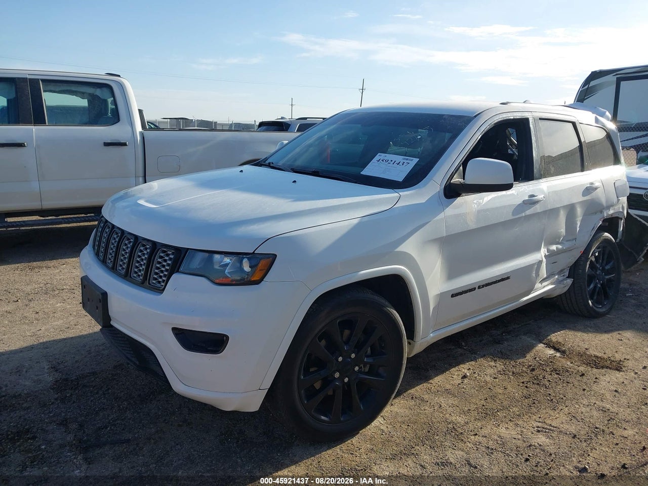 2017 JEEP GRAND CHEROKEE ALTITUDE · 2/10