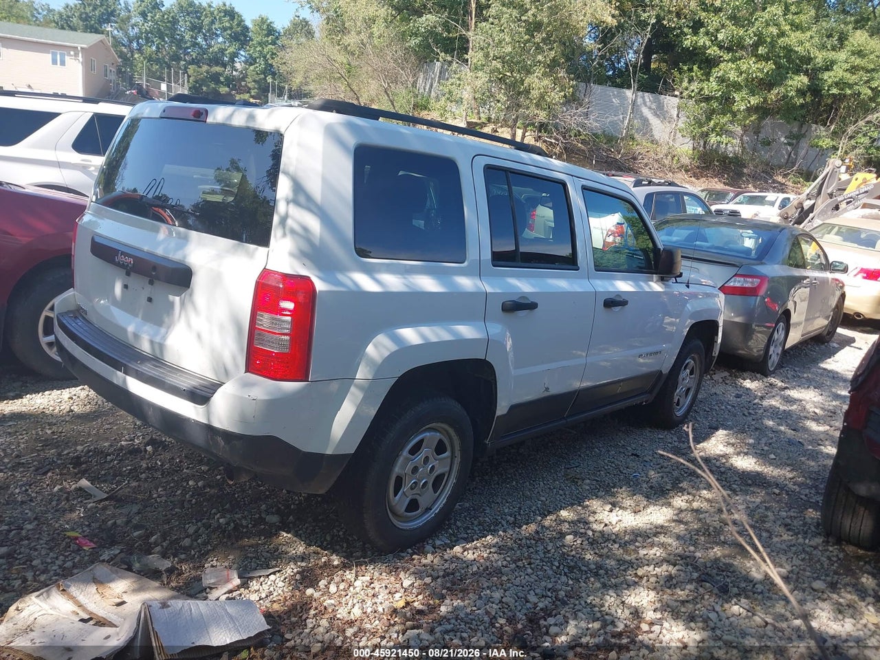 2016 JEEP PATRIOT SPORT · 4/11