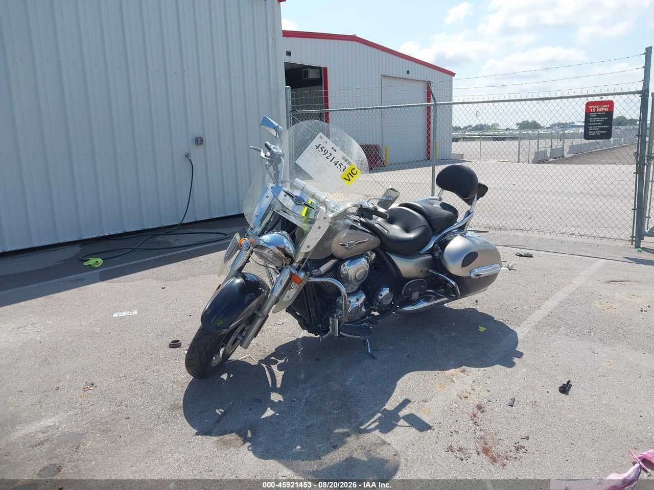 2010 KAWASAKI VN1700 C · 2/11