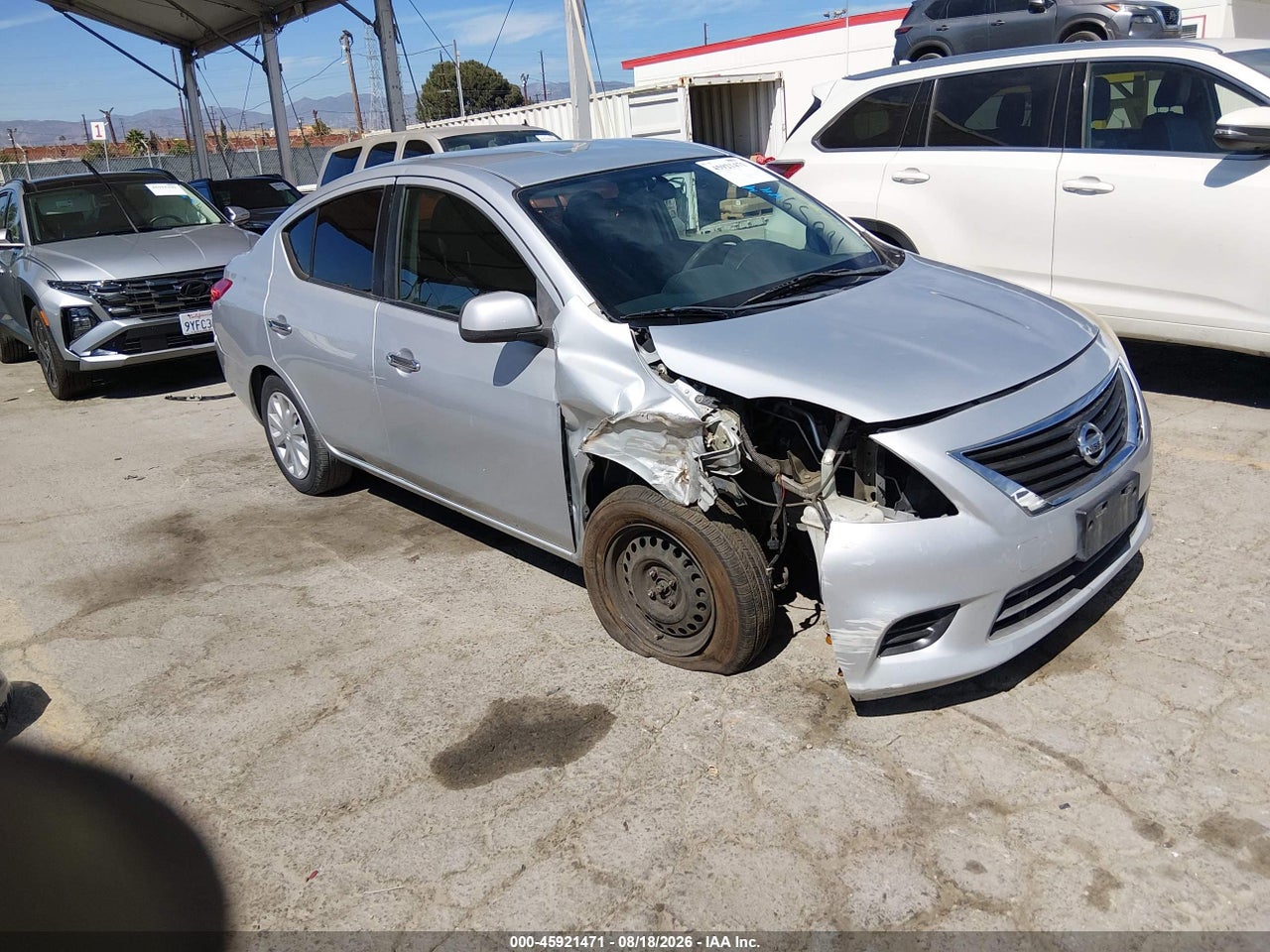 3N1CN7AP8CL****** · 2012 NISSAN VERSA 1.6 SV