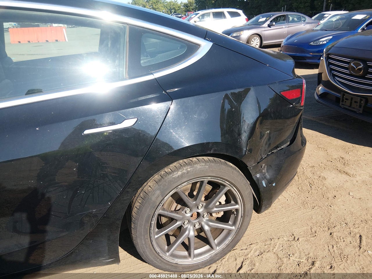 2019 TESLA MODEL 3 LONG RANGE/MID RANGE/STANDARD RANGE/STANDARD RANGE PLUS · 6/11