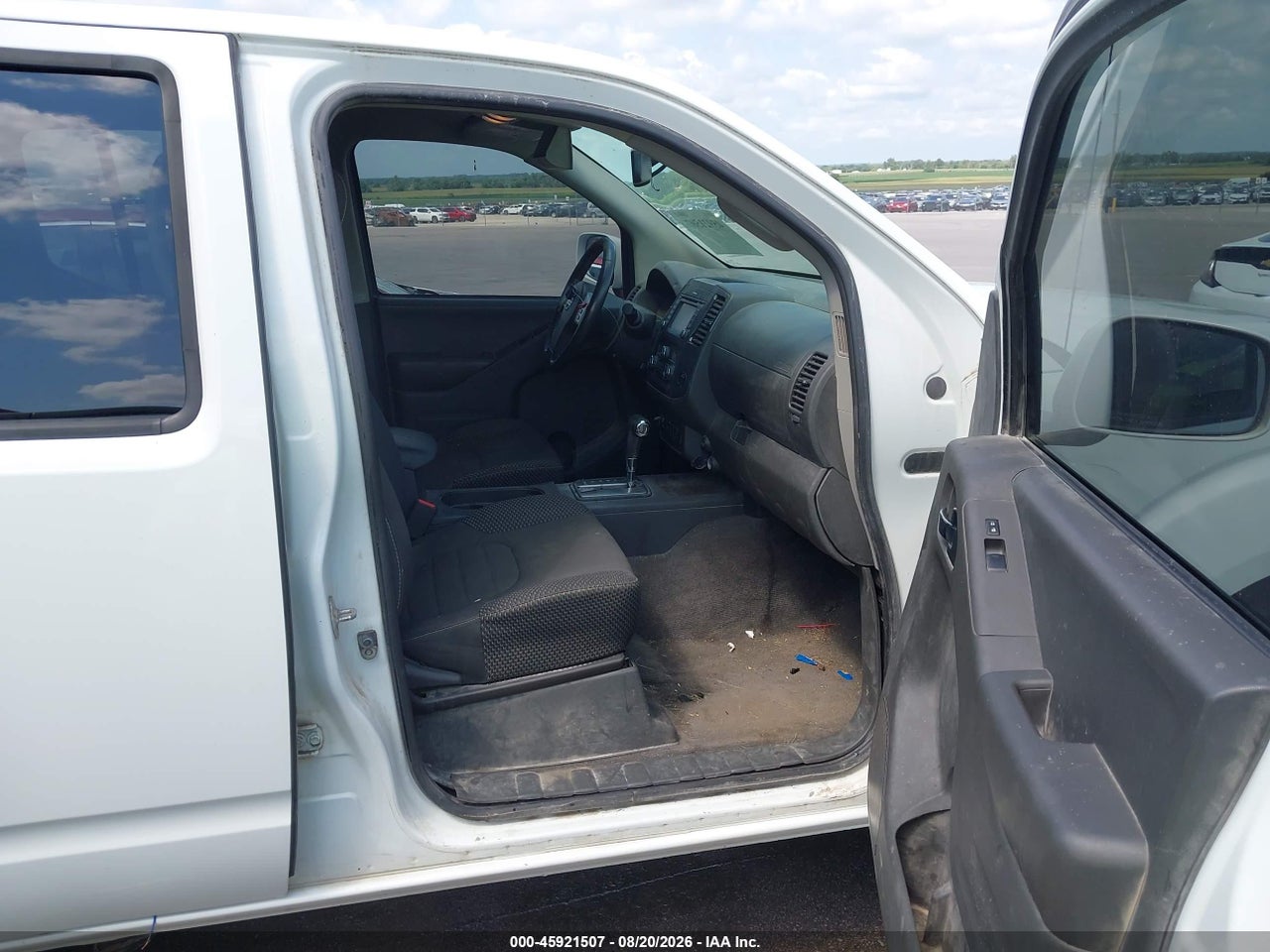 2018 NISSAN FRONTIER PRO-4X · 5/11