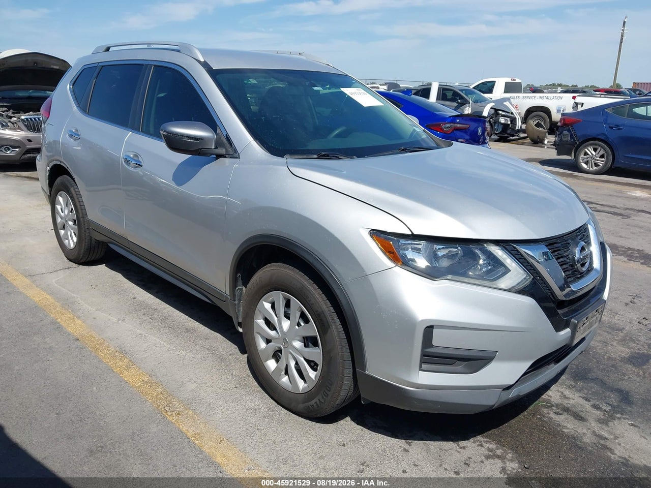 KNMAT2MT9HP****** · 2017 NISSAN ROGUE S