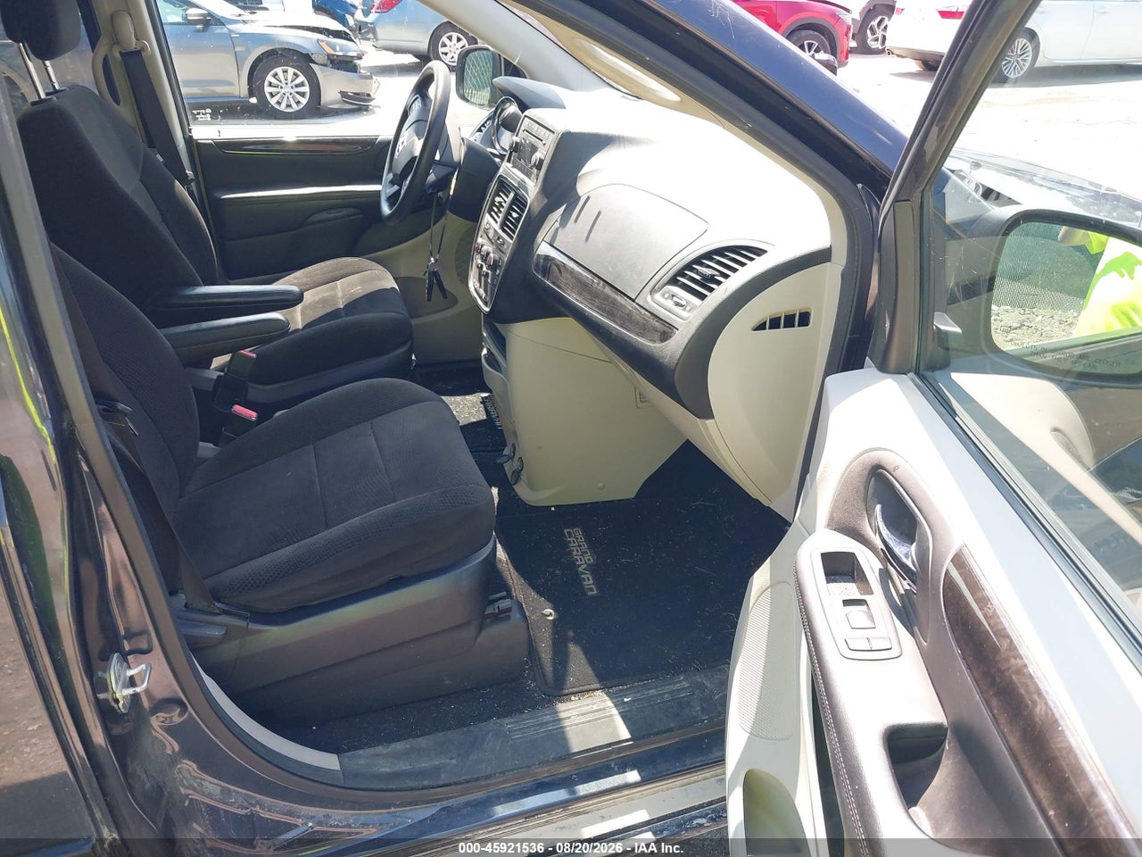 2013 DODGE GRAND CARAVAN SE · 5/11