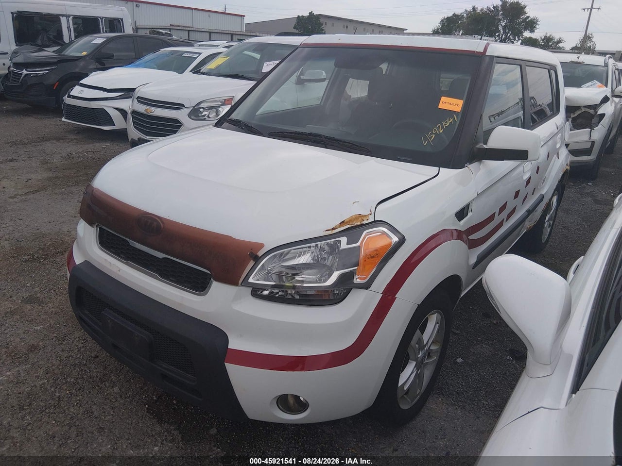 2010 KIA SOUL + · 2/11