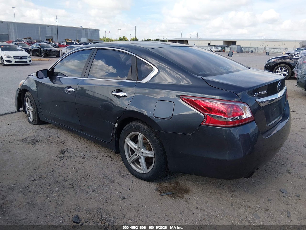 2013 NISSAN ALTIMA 2.5 S · 3/11