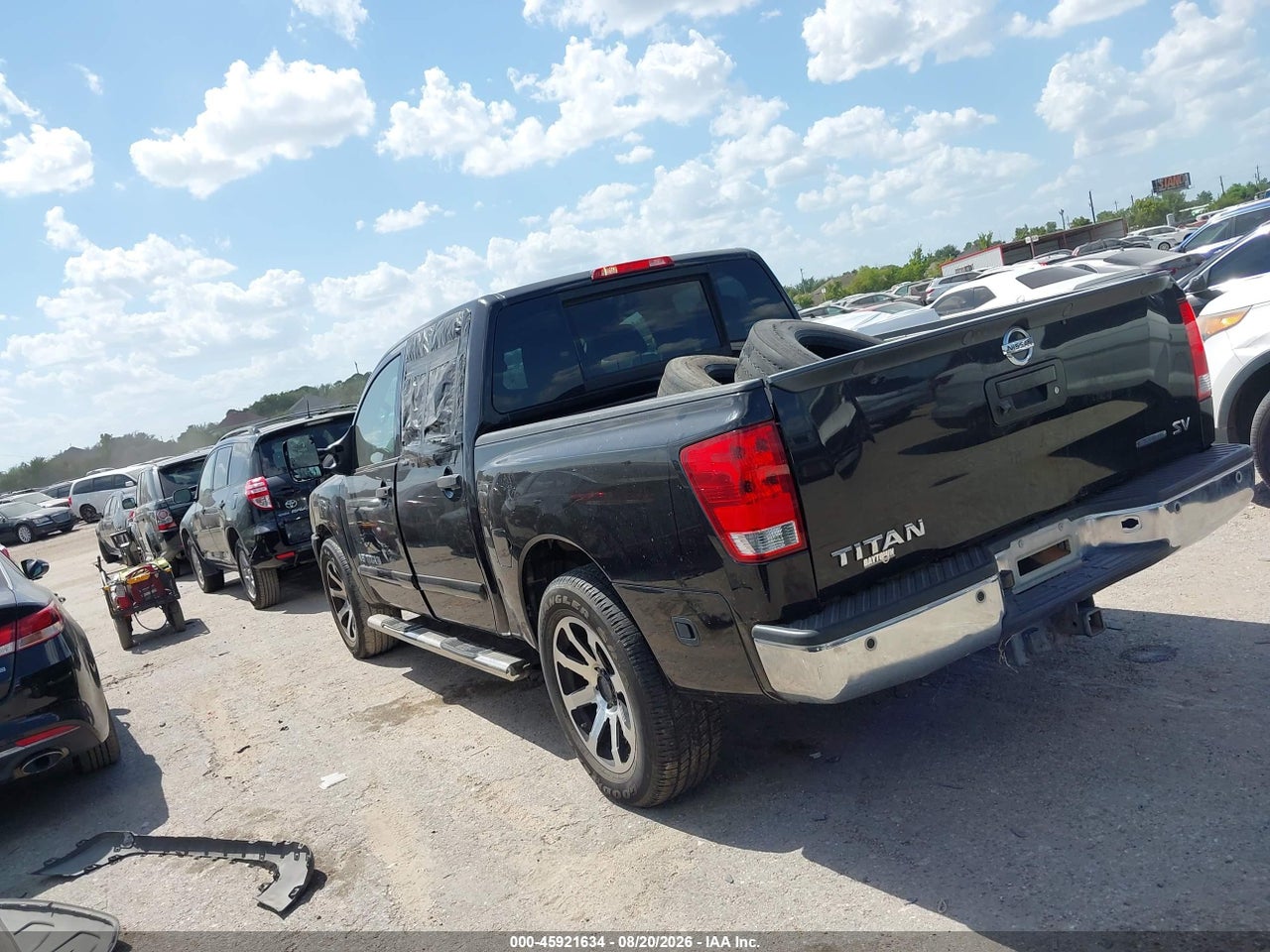 2013 NISSAN TITAN SV · 3/11