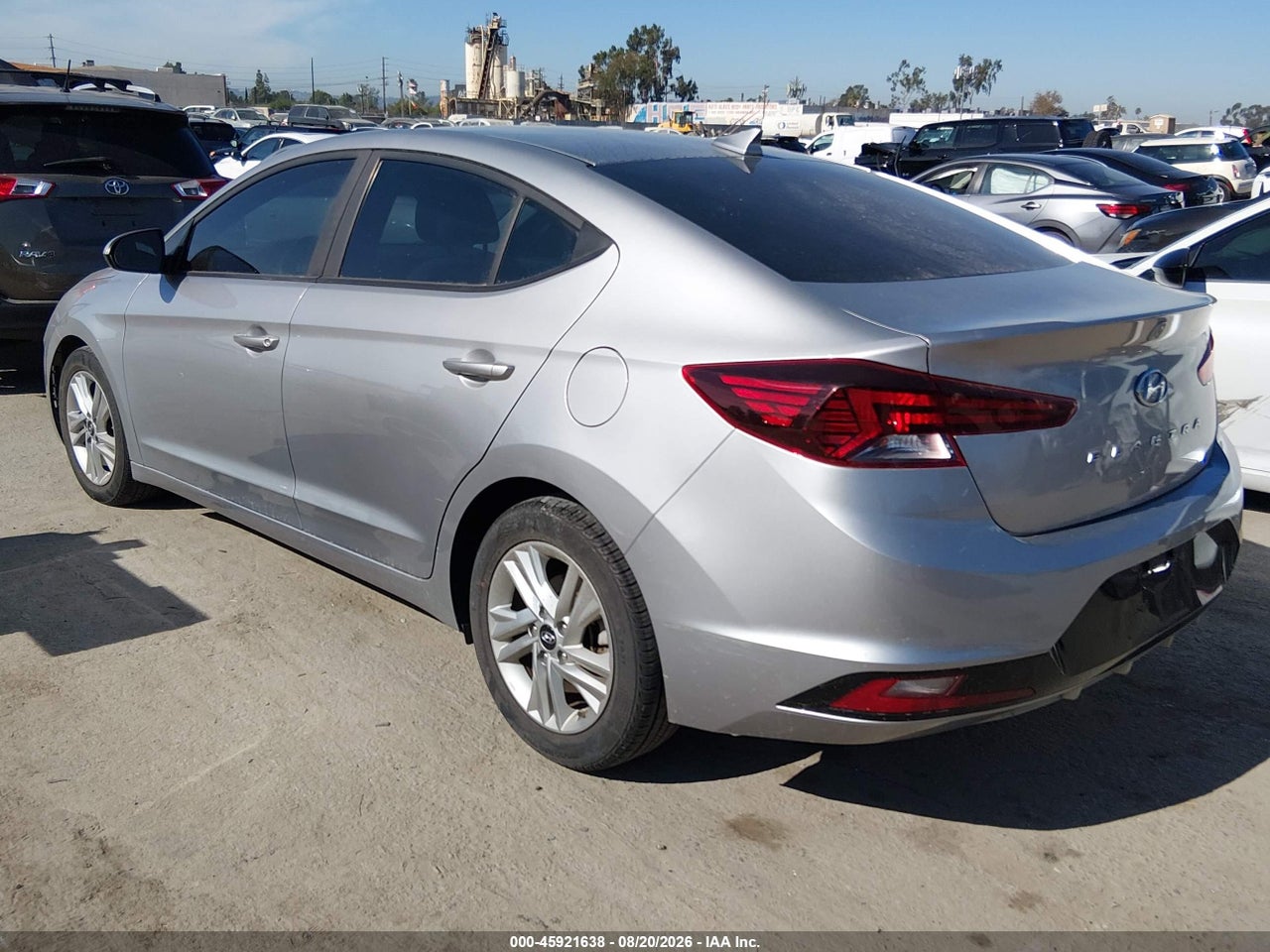 2020 HYUNDAI ELANTRA SEL · 3/11