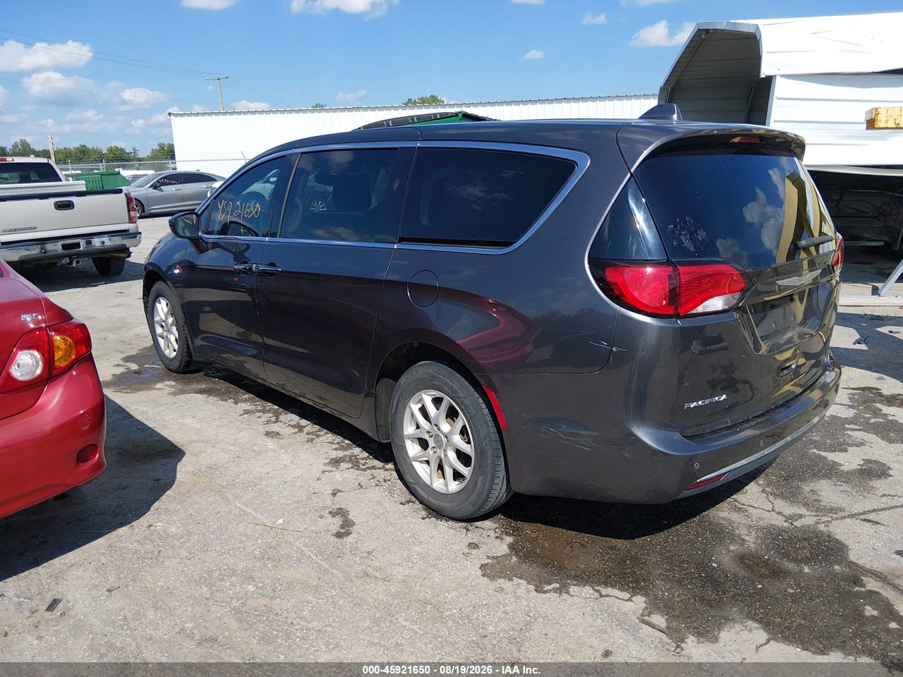 2017 CHRYSLER PACIFICA TOURING PLUS · 3/11