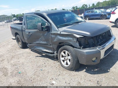 2008 NISSAN TITAN SE