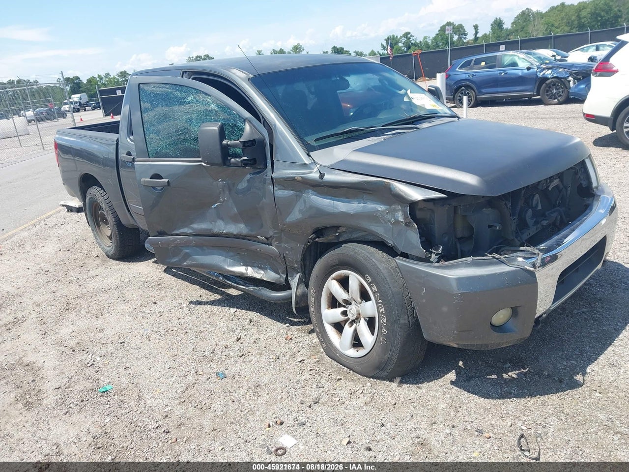 2008 NISSAN TITAN SE