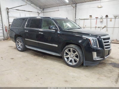 1GYS4HKJ8FR****** · 2015 CADILLAC ESCALADE ESV LUXURY